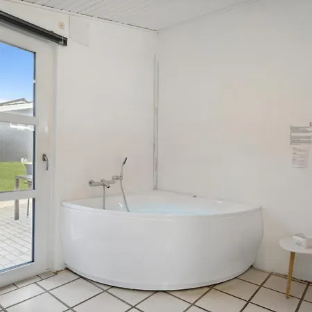 度假居 Gorgeous In Ringkobing With Sauna *